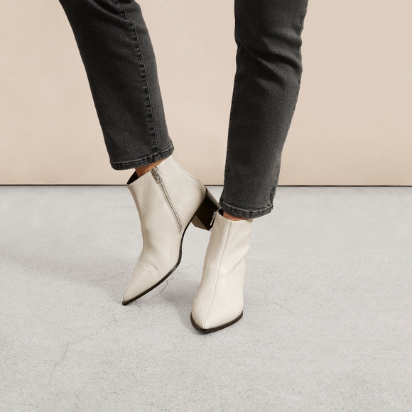 Everlane The Boss Cream Bone Boots Booties Pebbled Leather Size 8.5 - Picture 8 of 12